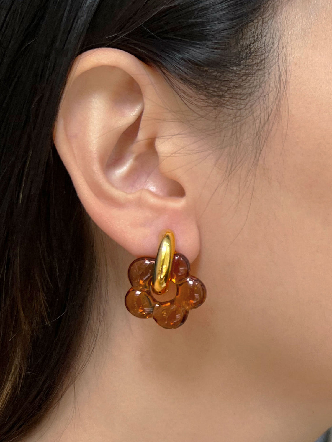 Glass Flower Donut Hoops   Brown1