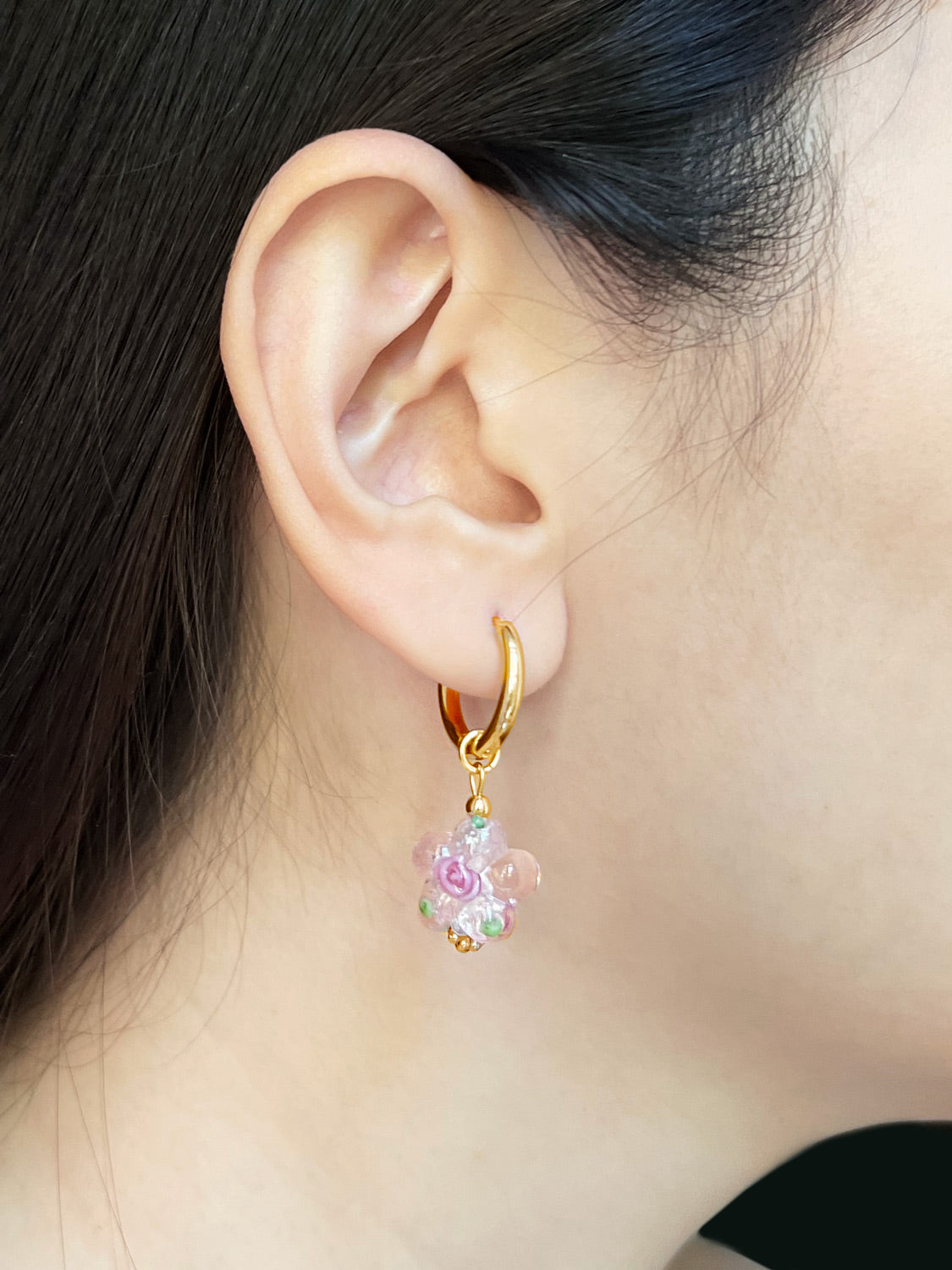 Glass Flower Hoops   Sweet Pink  Gold3
