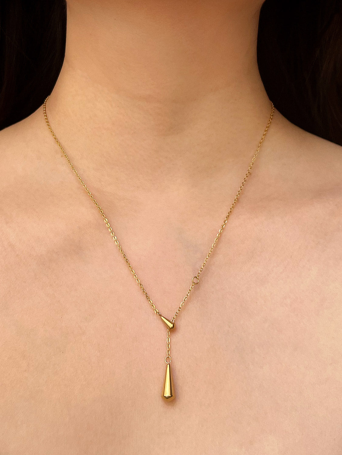 Gold Raindrop Necklace