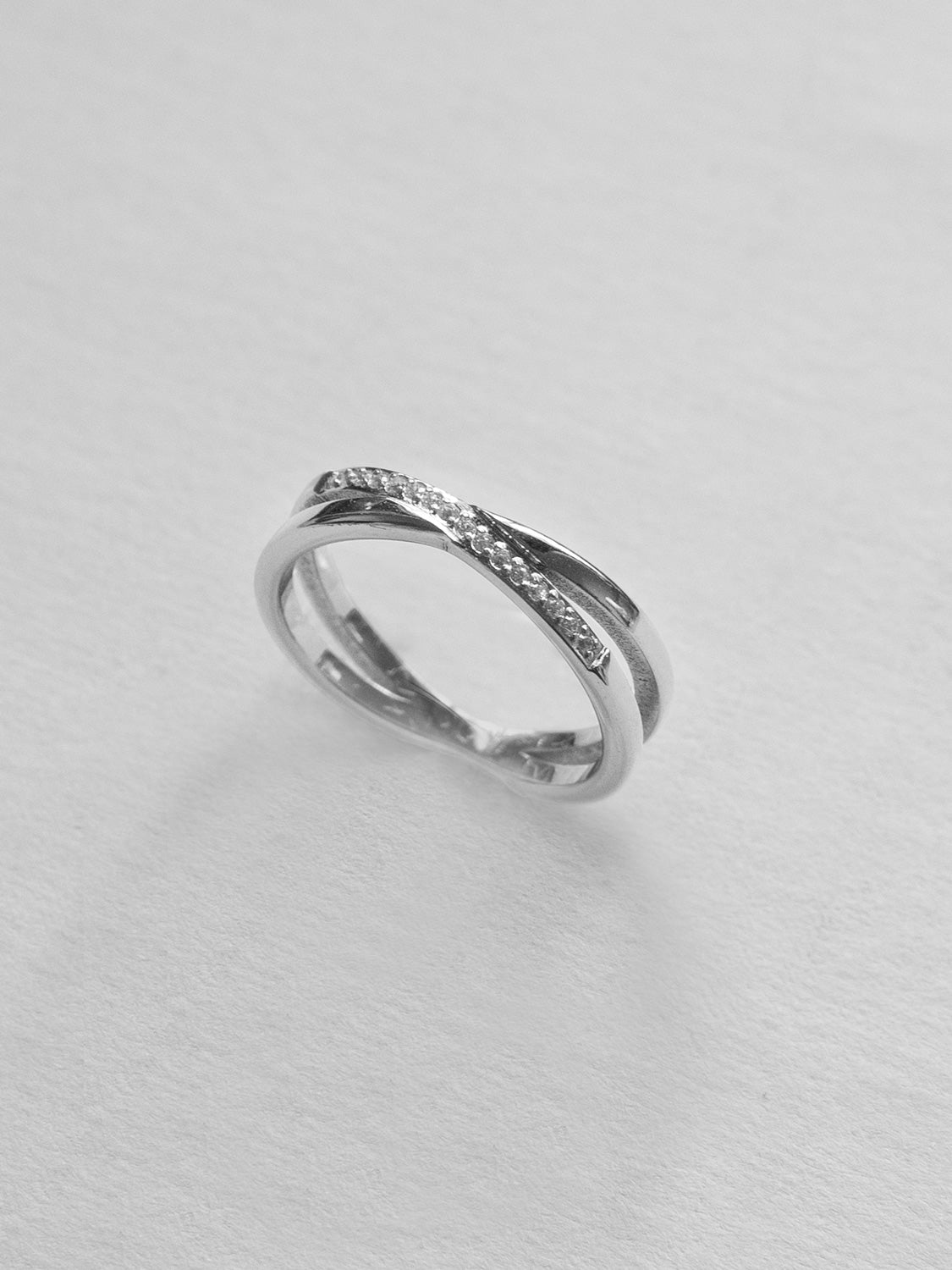 Intersect Ring with Gemstones, Stainless Steel - Silver