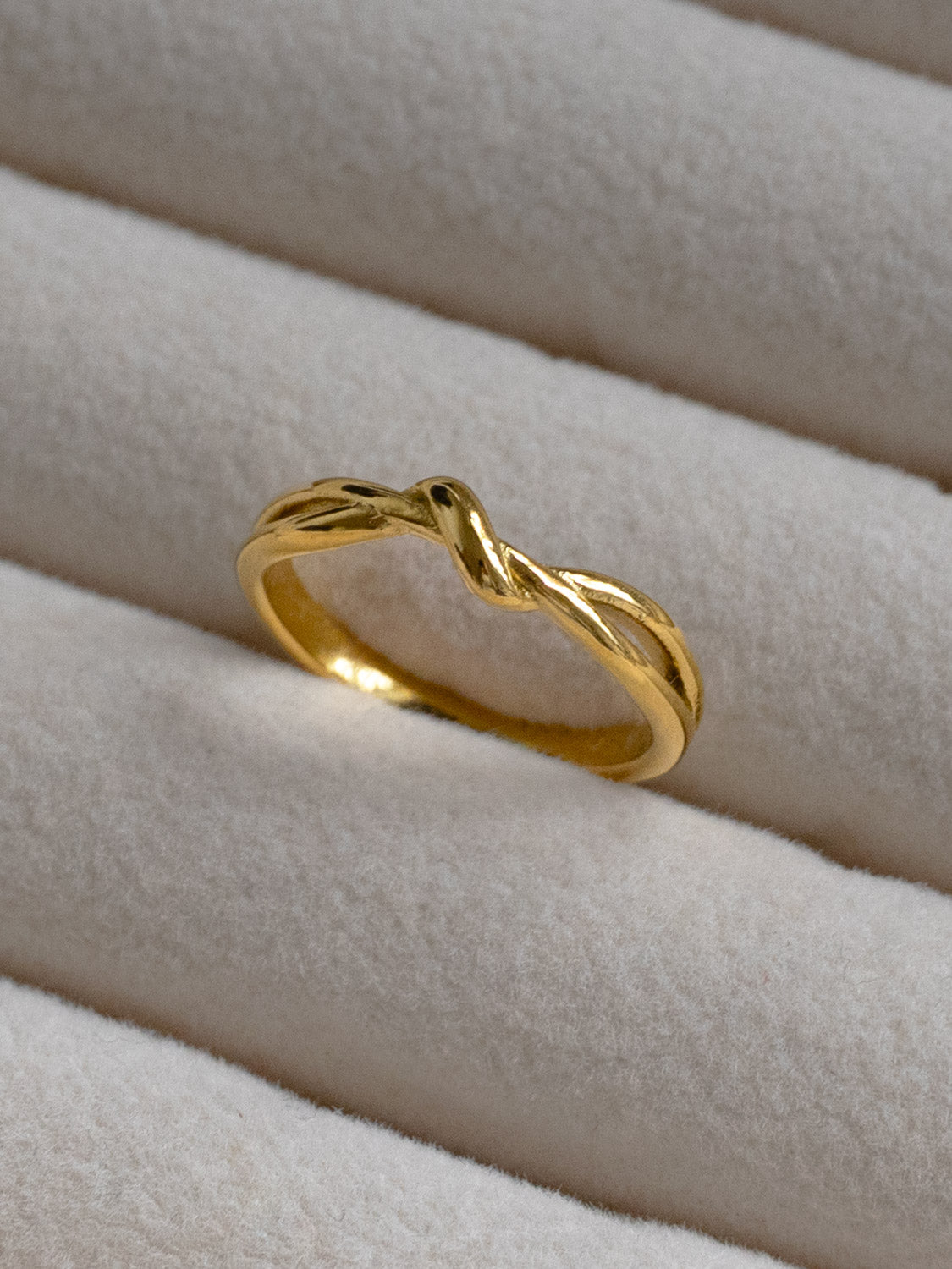 Knot Ring  Stainless Steel   Gold2