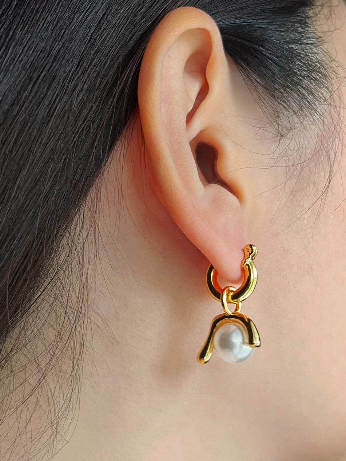 Leta Pearl Earrings - Mini