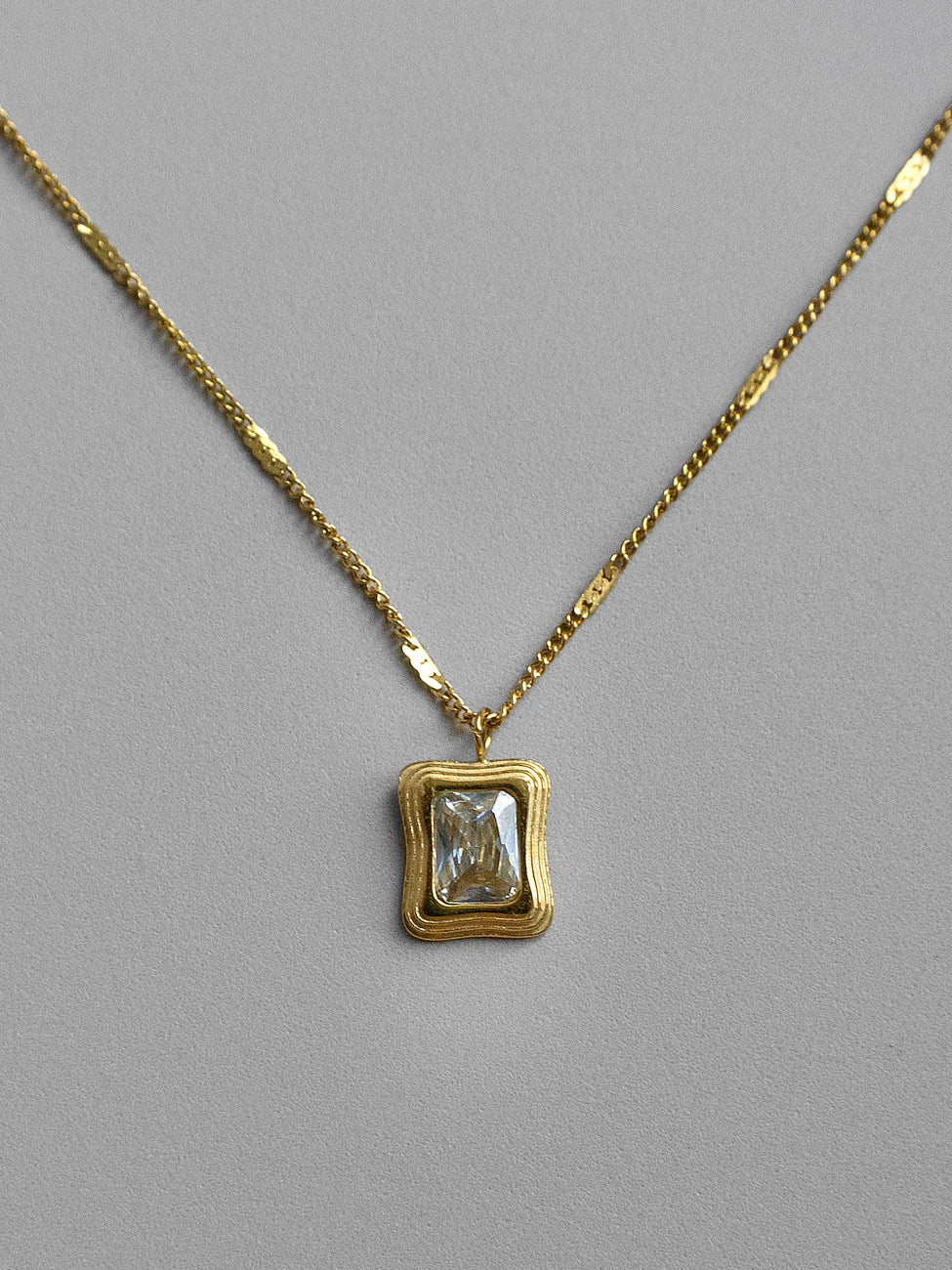 Mirror of Eternity Necklace - Clear Gemstone