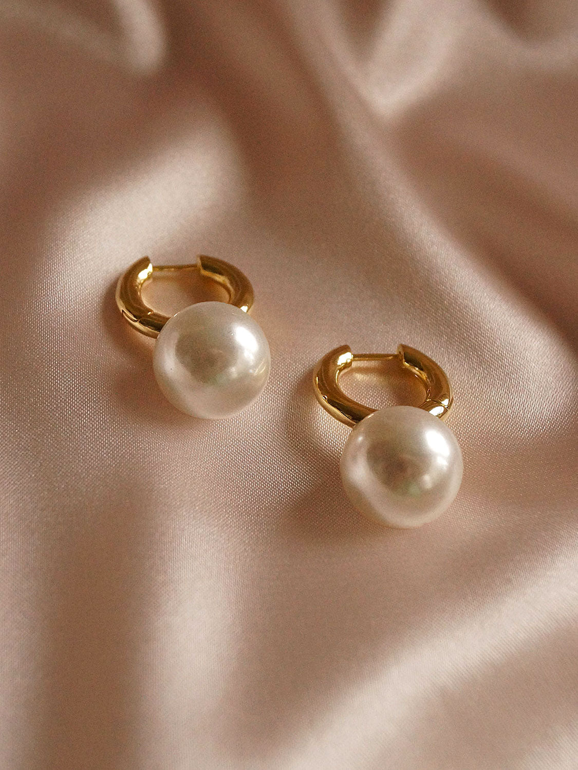 Boucles d'oreilles en perles Moria *Plaqué or 18 carats