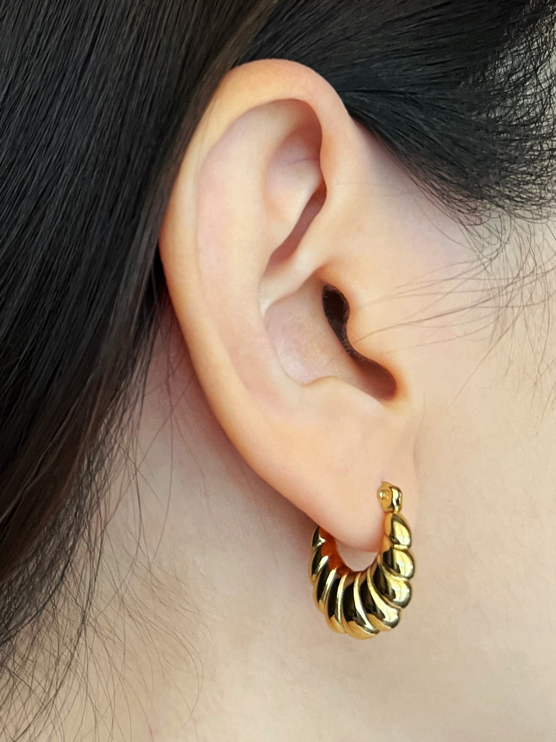 Petal Hoops   Stainless Steel  Gold3