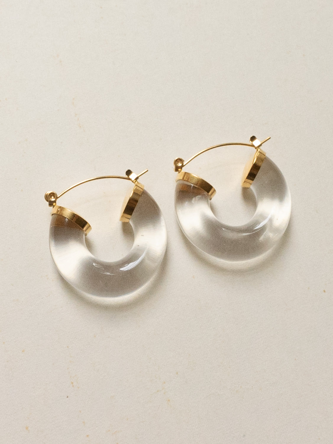 Round Resin Hoops - Clear