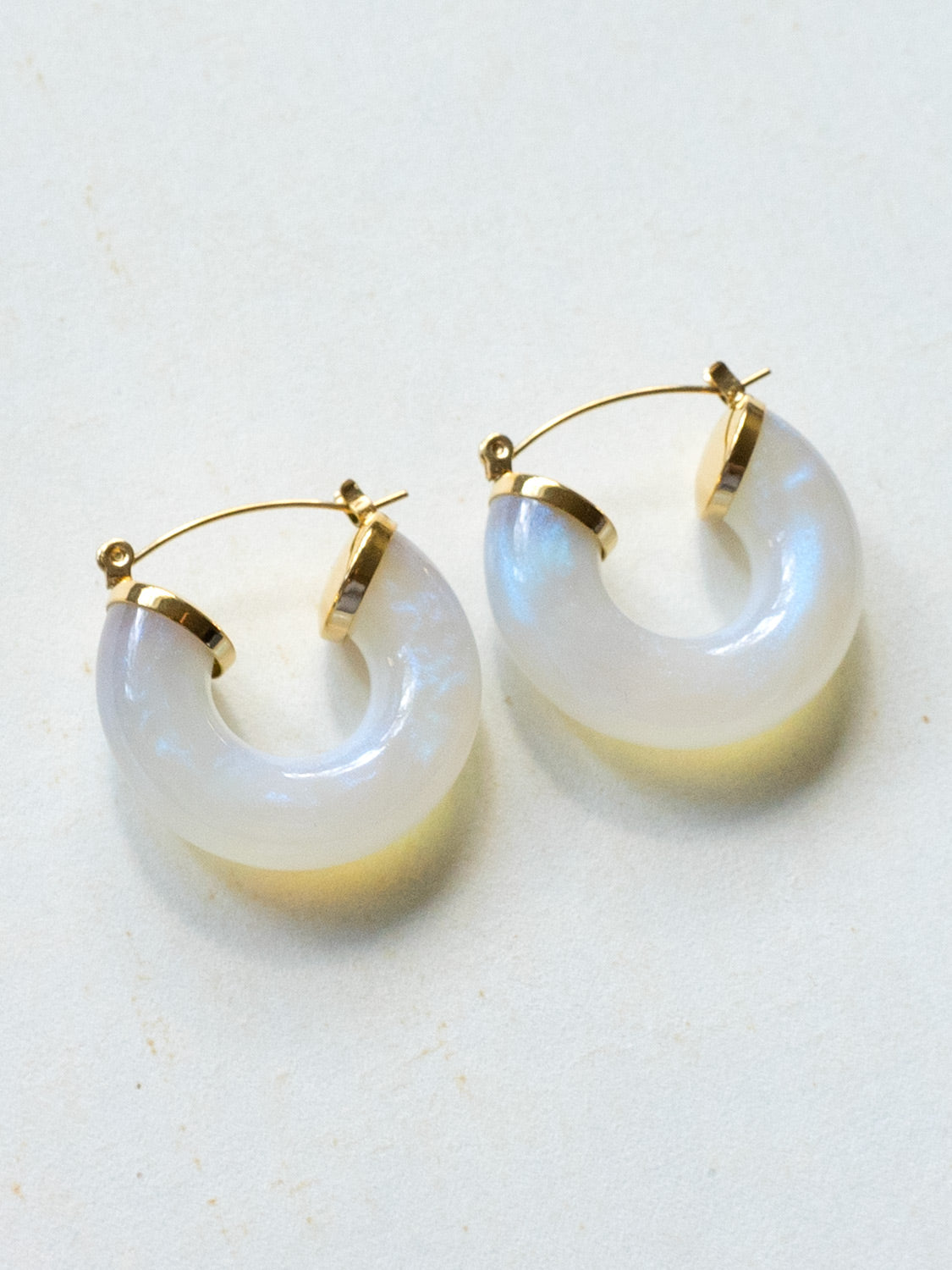 Round Resin Hoops   White1