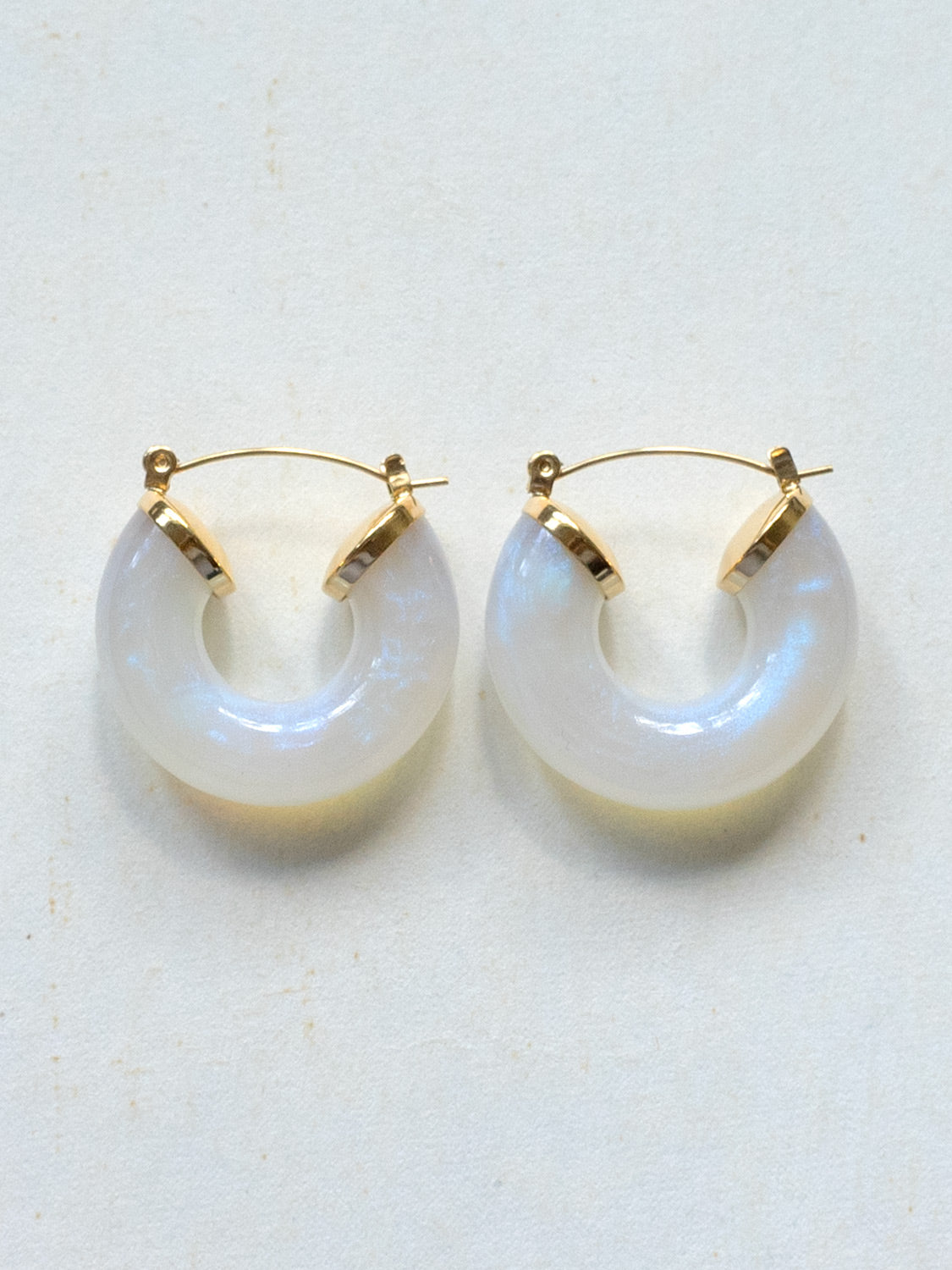Round Resin Hoops - White