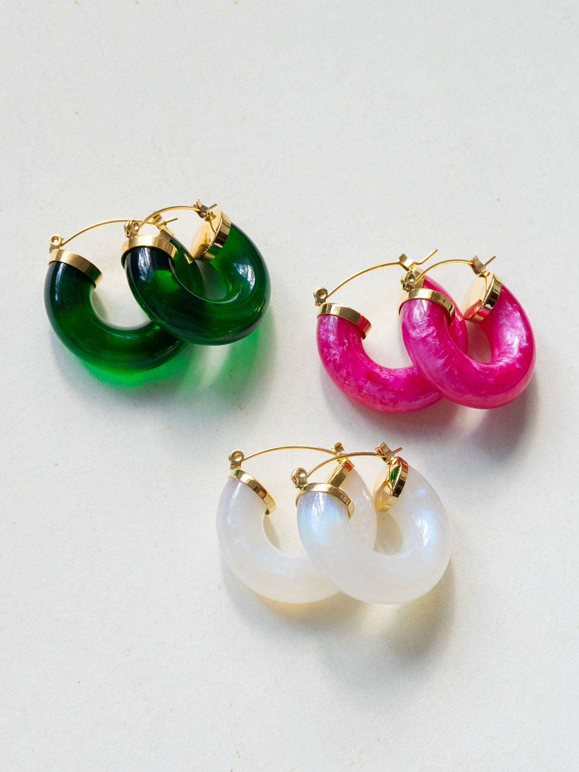 Round Resin Hoops - White