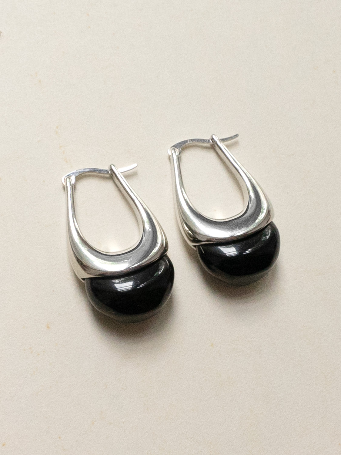 Silver Lucite Hoops   Black2