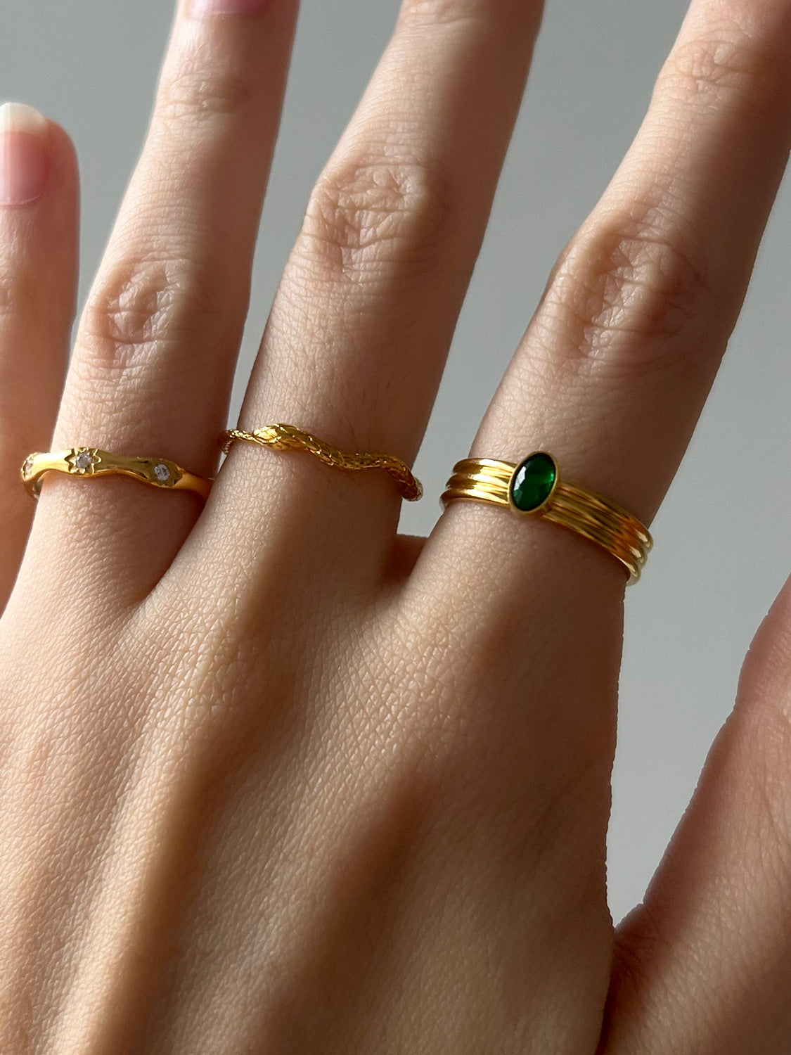 Green Oval Gemstone Ring, Stainless Steel - Gold