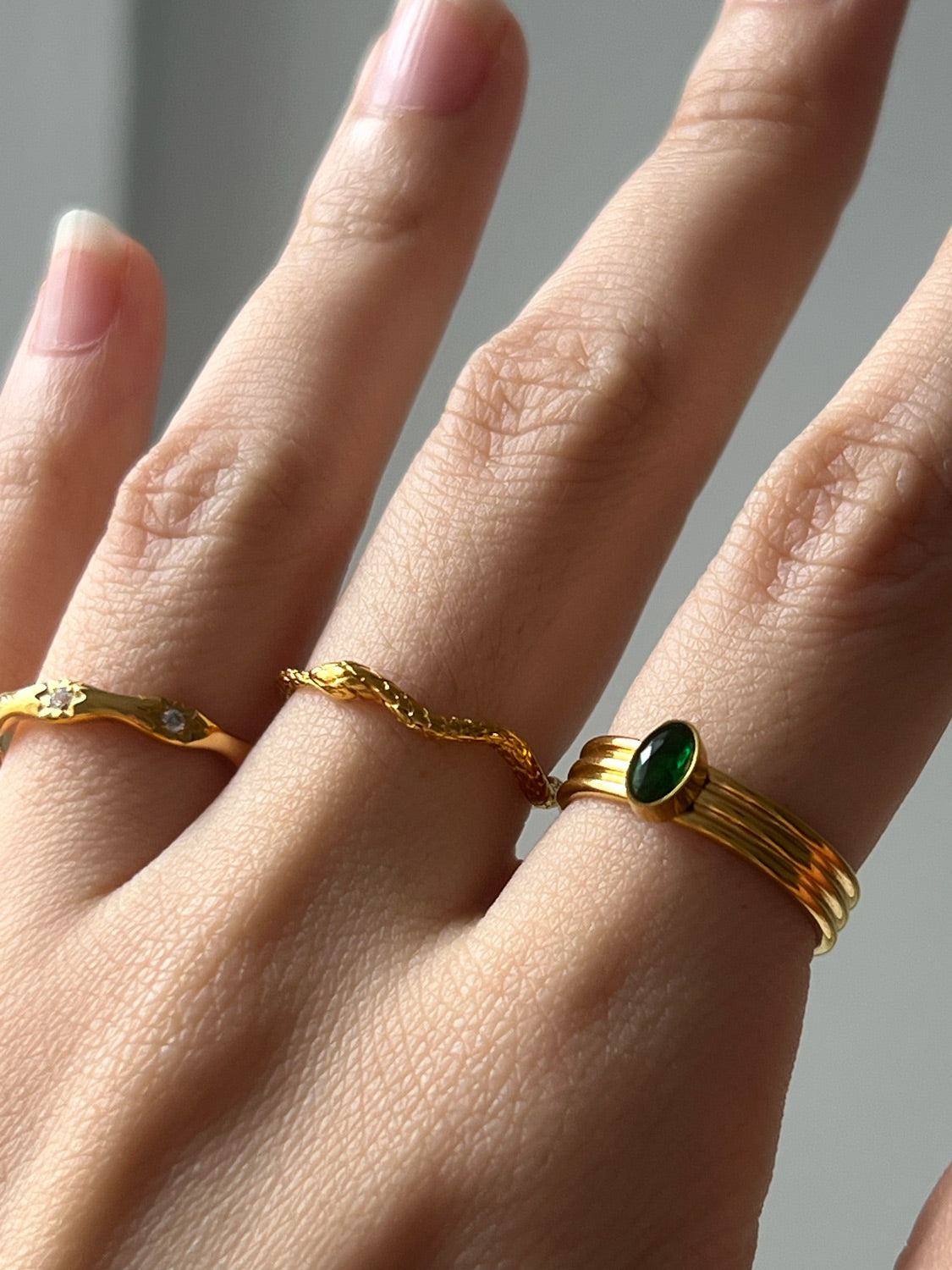 Green Oval Gemstone Ring, Stainless Steel - Gold