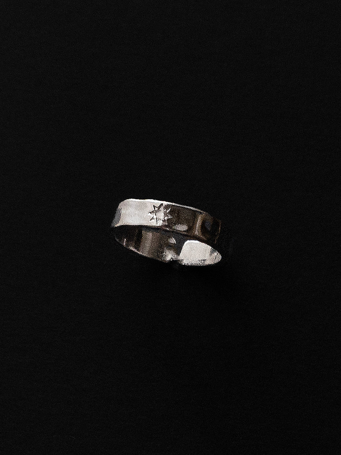 Starburst Ring   Silver e5aeb46e 4888 4c29 8dce f4b2adea88f8