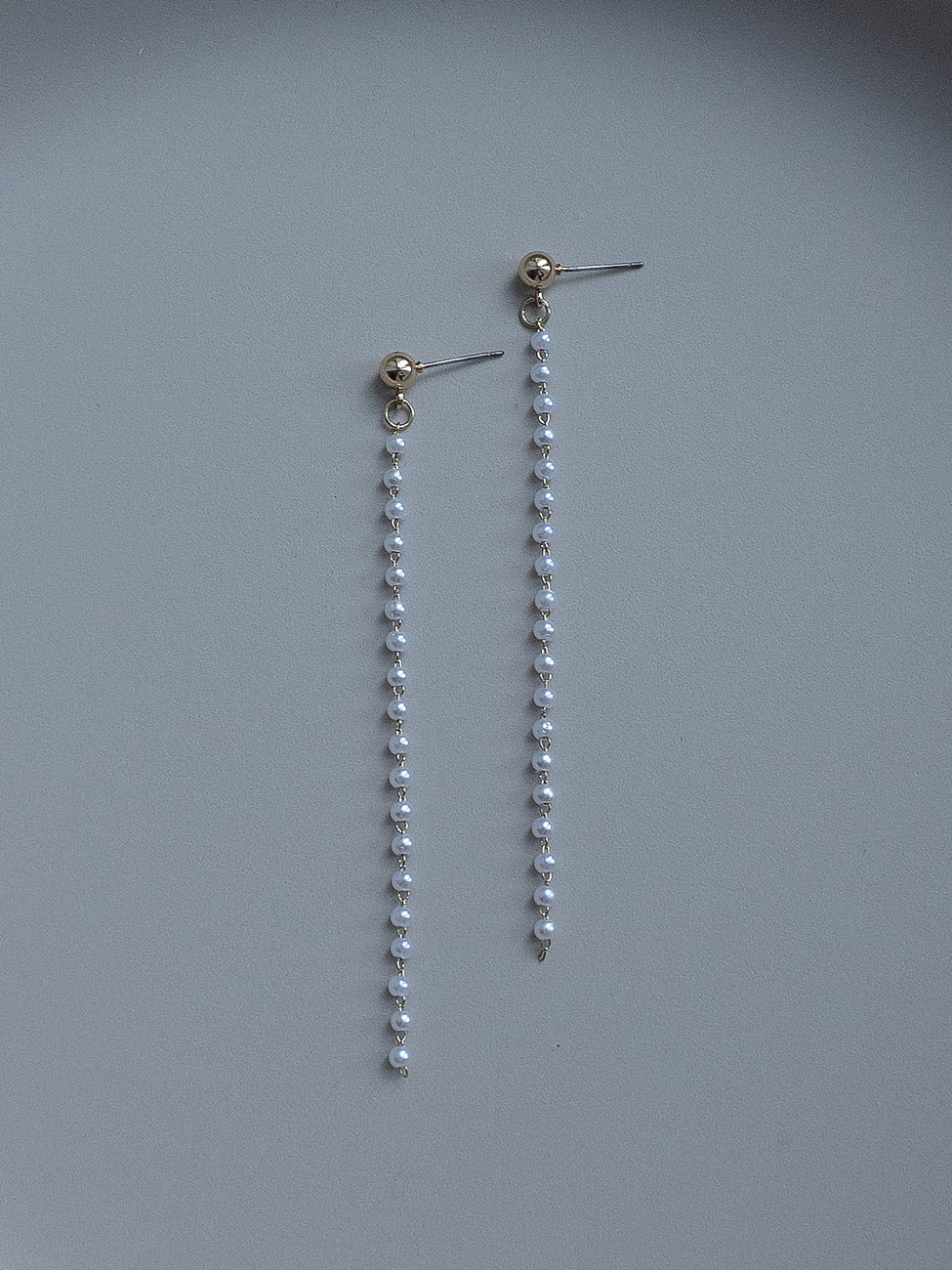 Trail of Tiny Pearls Earrings2