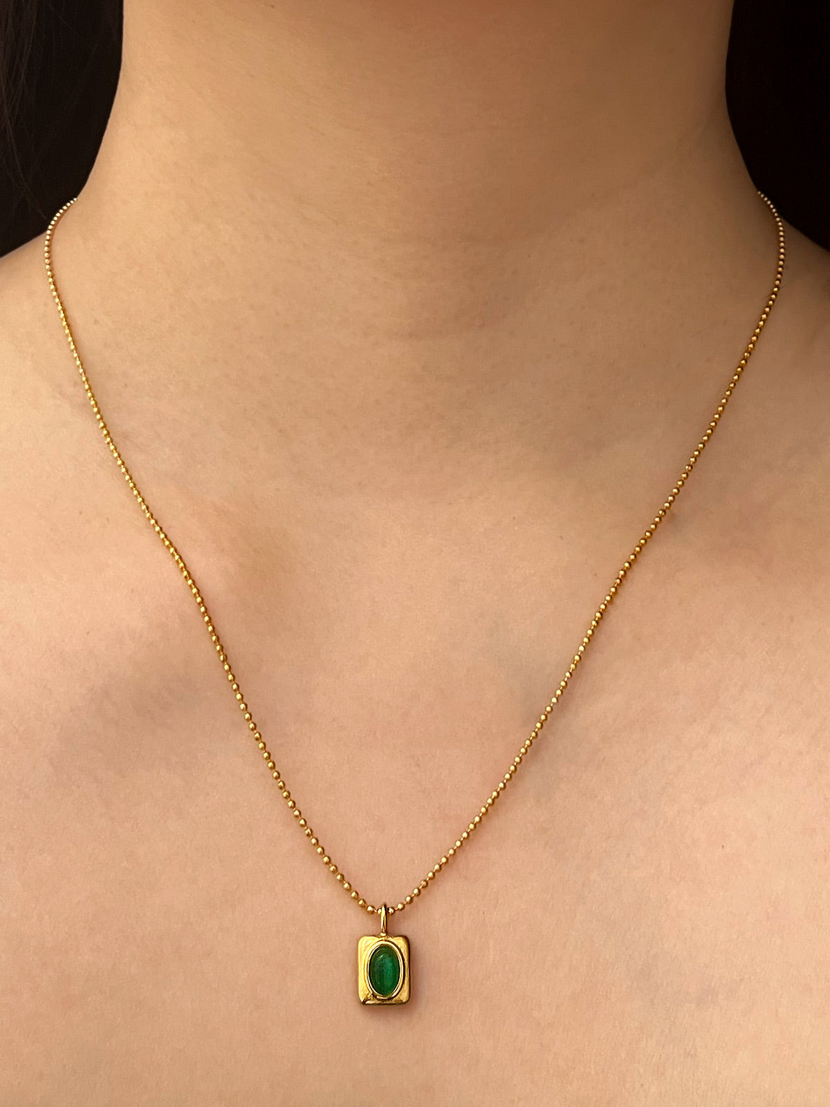 Vintage Pendant Necklace   Sea Green5