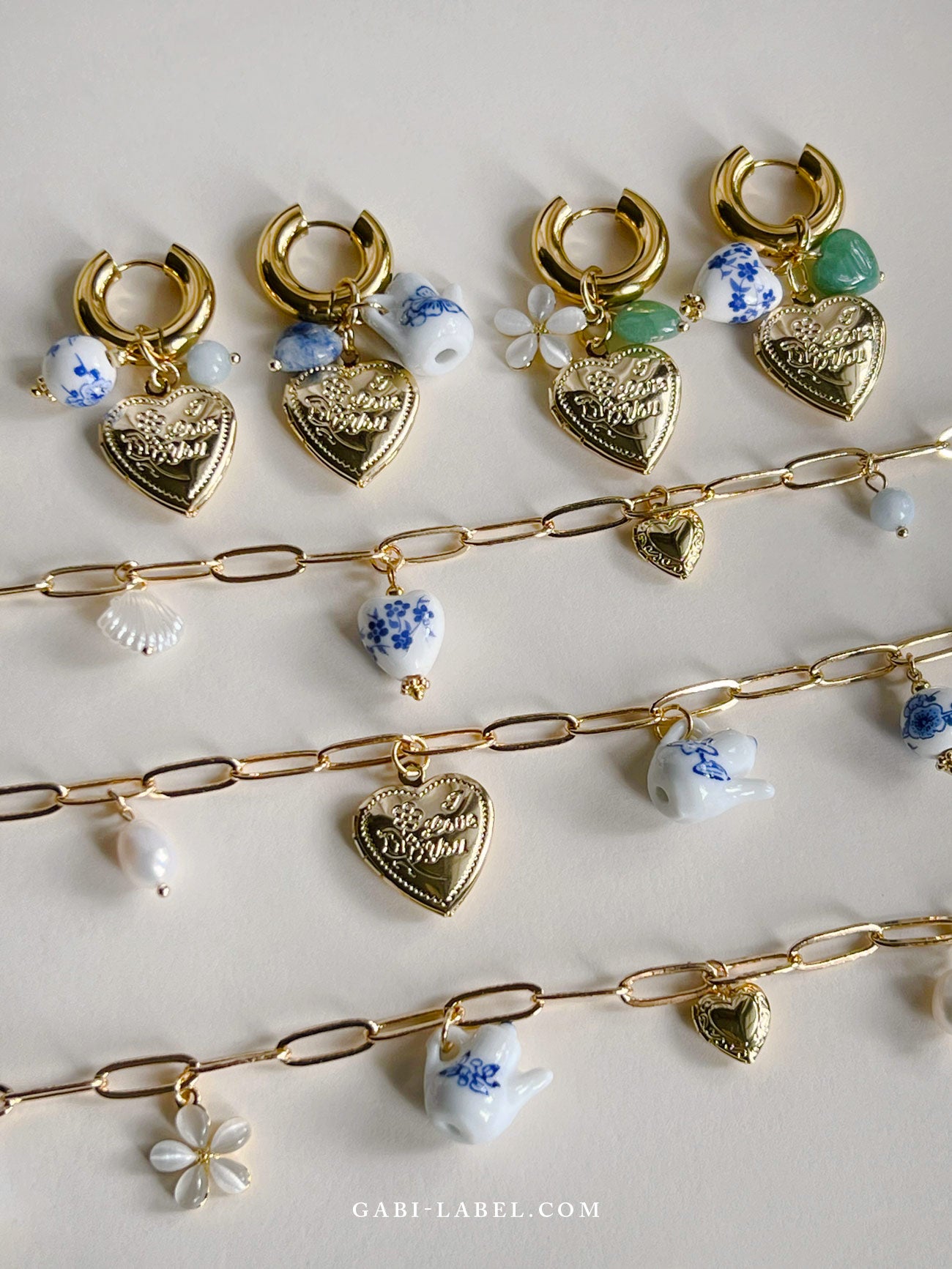 Cerceaux de médaillon en forme de cœur épais - Coeur en céramique bleue/Pierres vertes