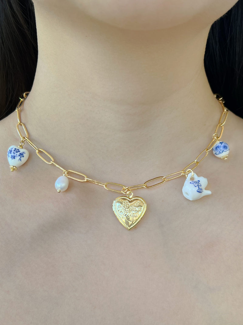 Eclectic Charm Necklace - Gold Jumbo Heart Locket