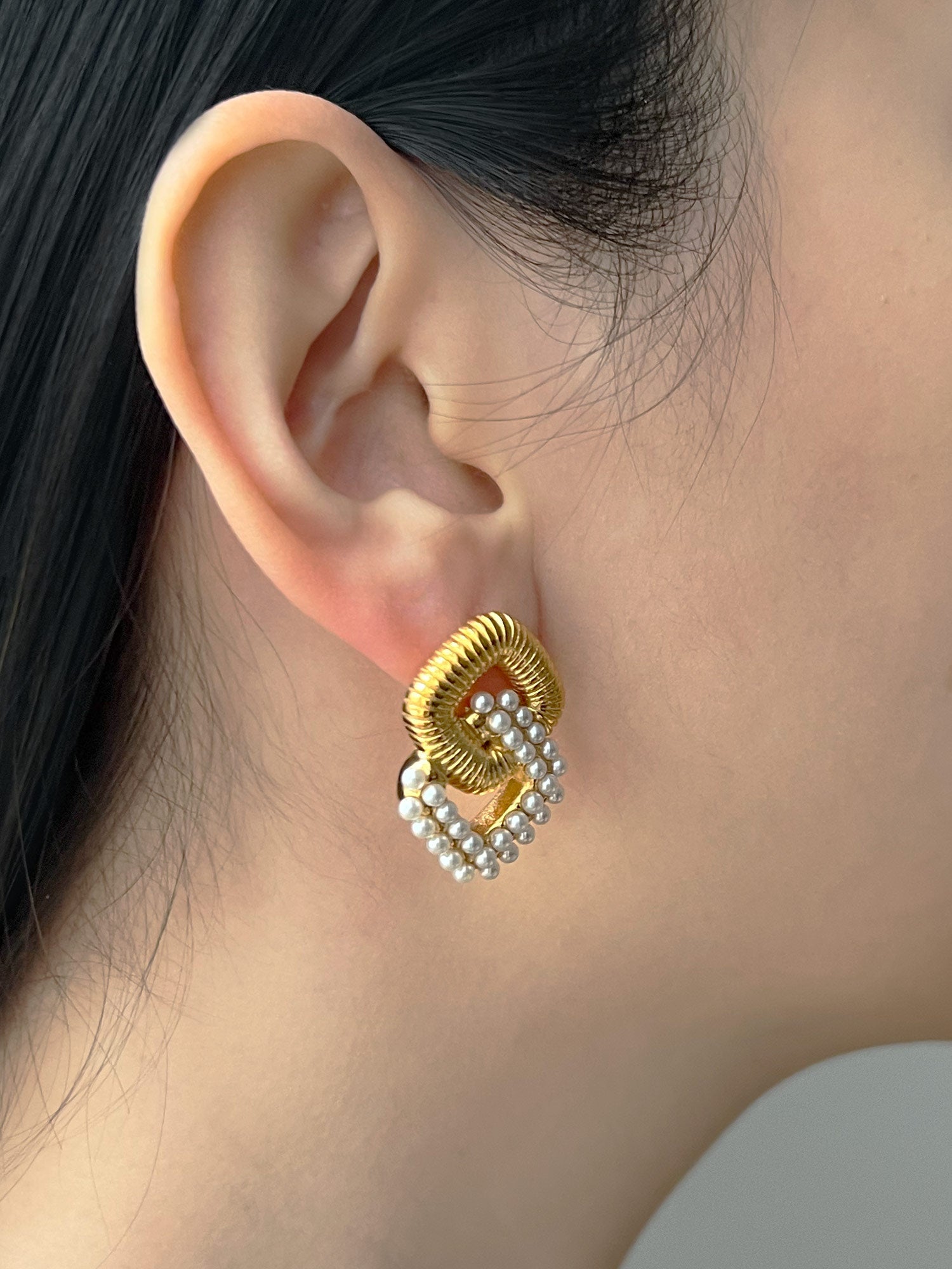pearl encrusted earrings model