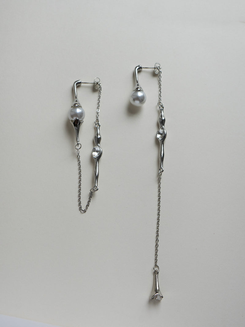 Asymmetry Elixir Earrings - Silver