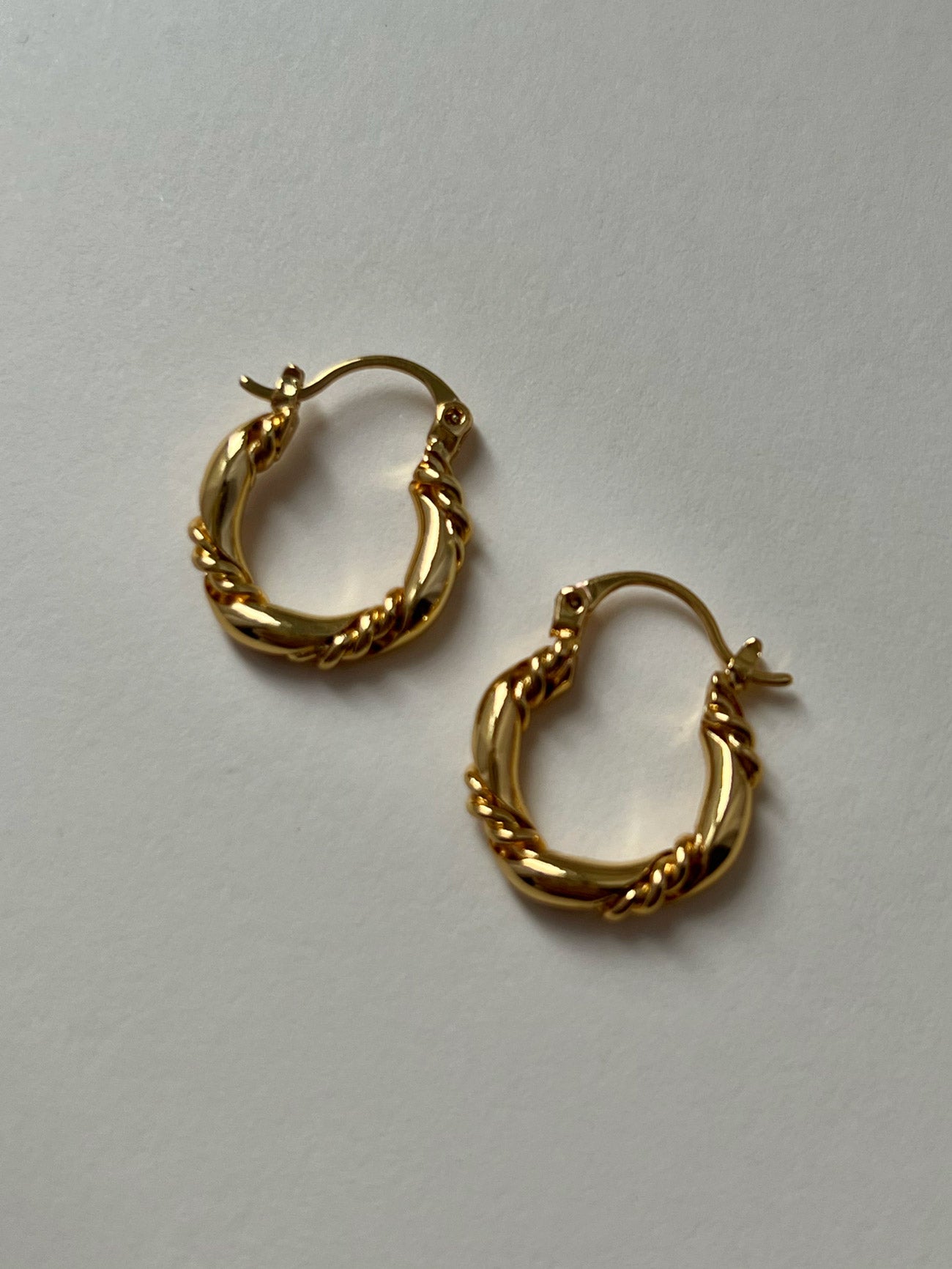 Little Twists Hoops