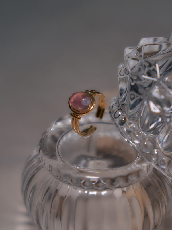 Oval Stone Crystal Ring - Amethyst/Purple