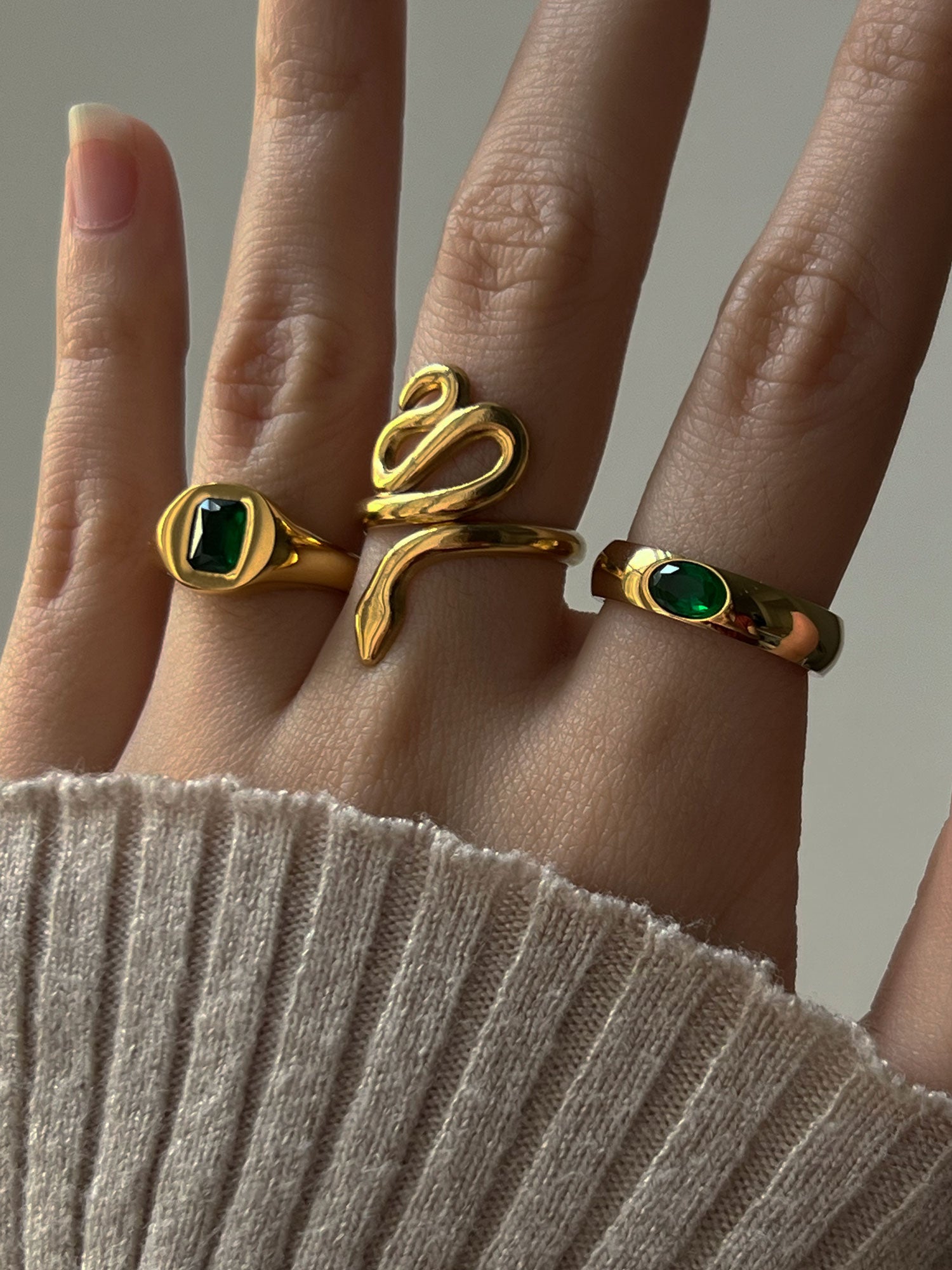 Signet Ring with Rectangular Gem - Emerald Green