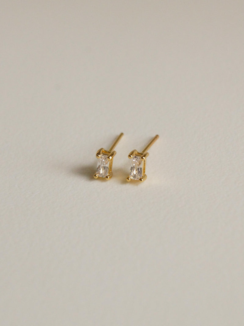 INTUITION Earstuds *Gold-plated
