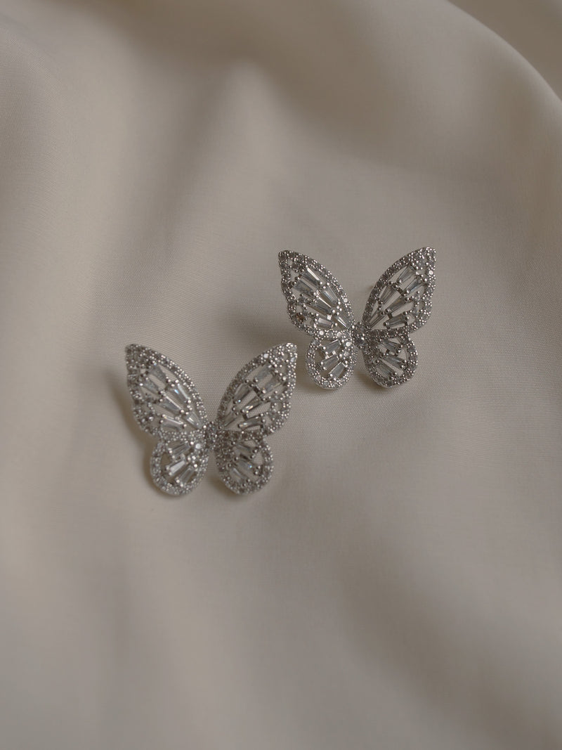 OAHU Butterfly Earrings - Silver *Platinum-plated S925 Earposts