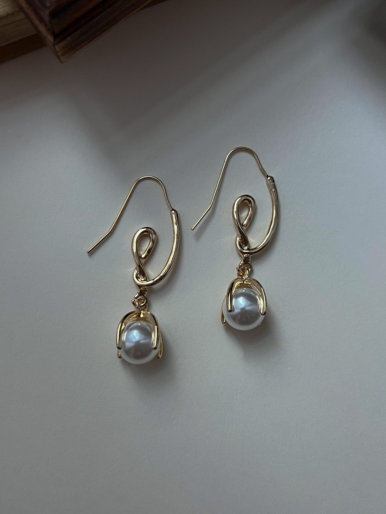 Boucles d'oreilles pendantes en perles artistiques