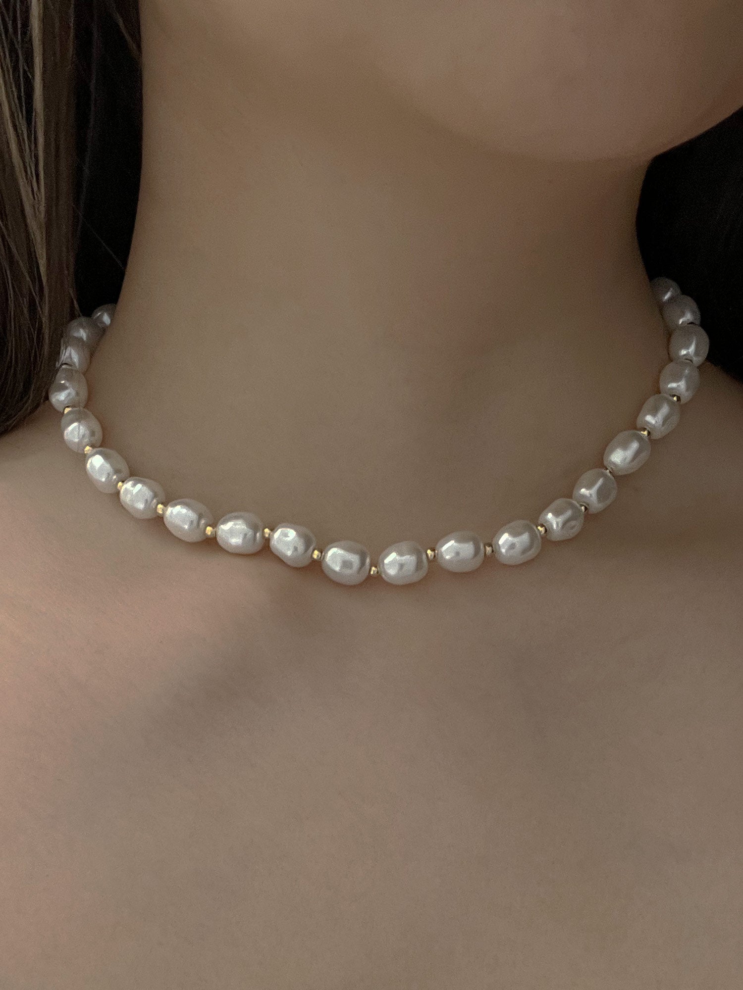 baroque pearl chokercopy