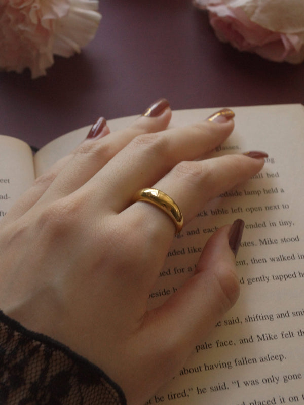 The Bold Ring - Medium *18k Gold-plated
