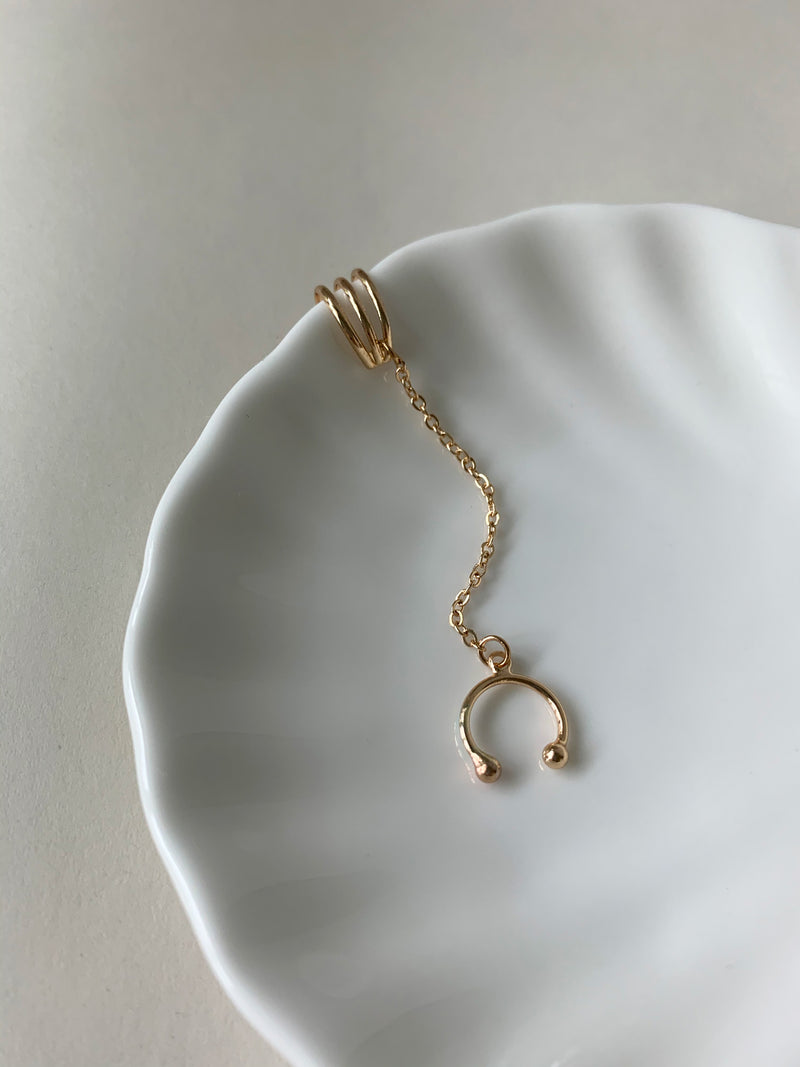 Chain Link Ear Cuff - Gold