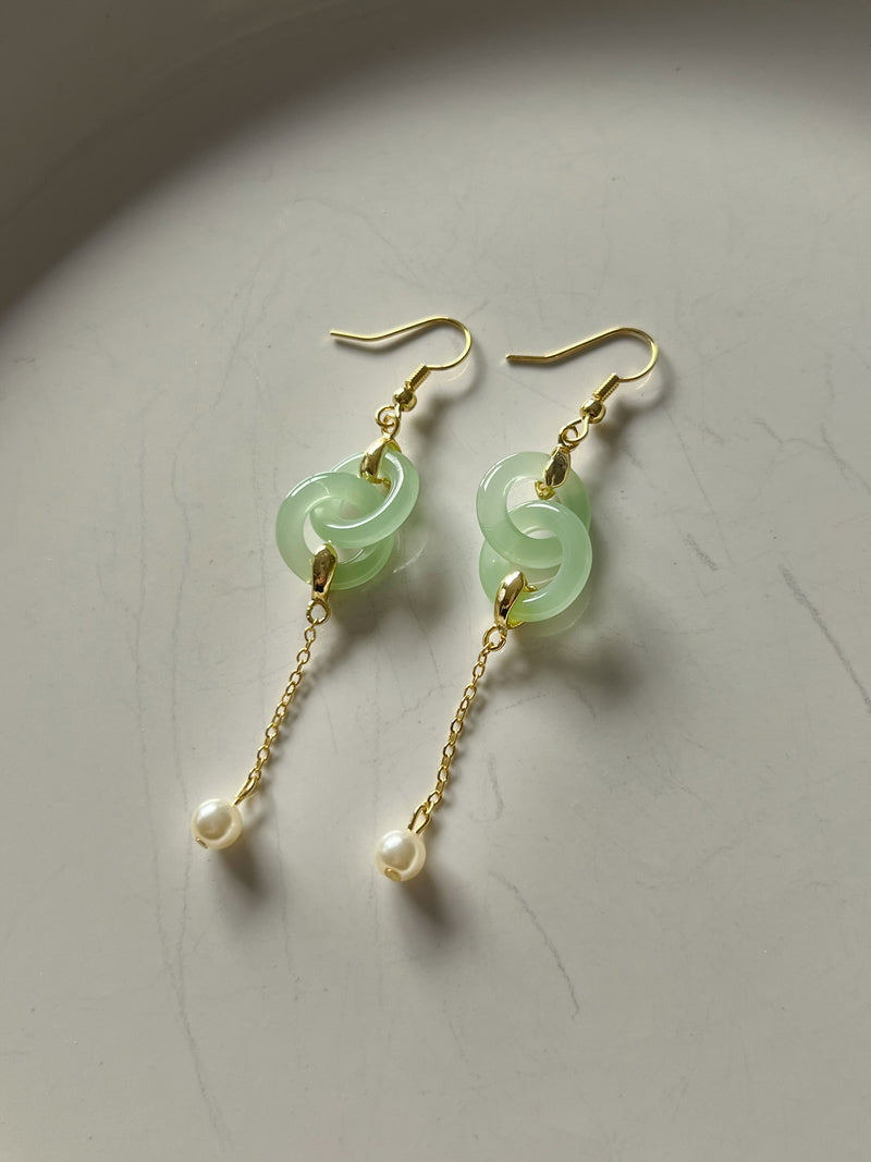Infinity Jade Drop Earrings with Pearl
