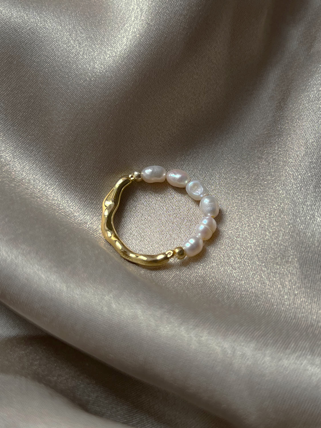 Duality Gold and Freshwater Pearl Ring