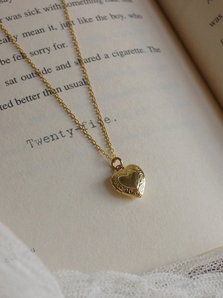 Heart Lock Necklace Gold
