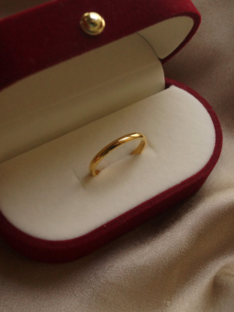 The Essential Ring - Thin *18k Gold-plated
