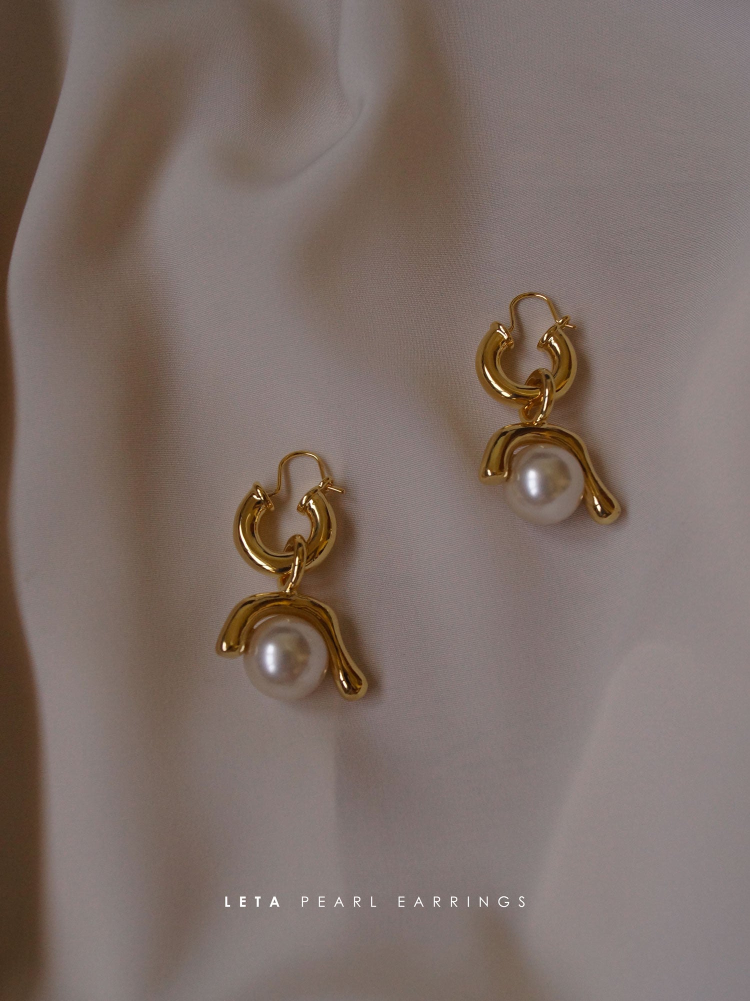 Leta Pearl Earrings *18k Gold-plated