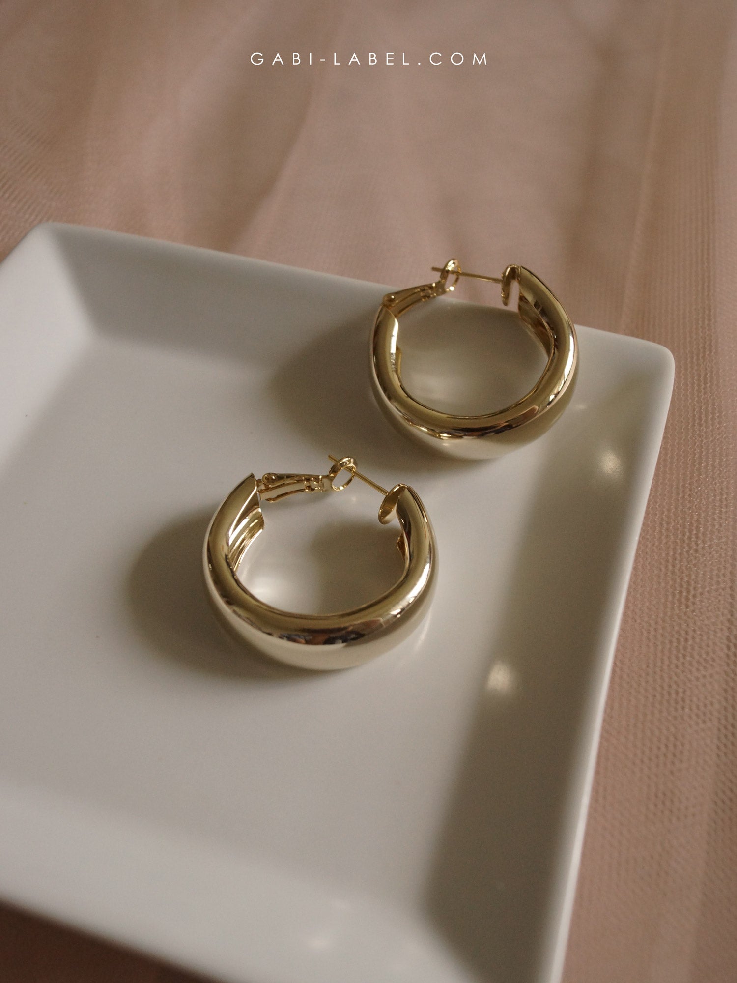 Chunky Essential Hoops - Gold