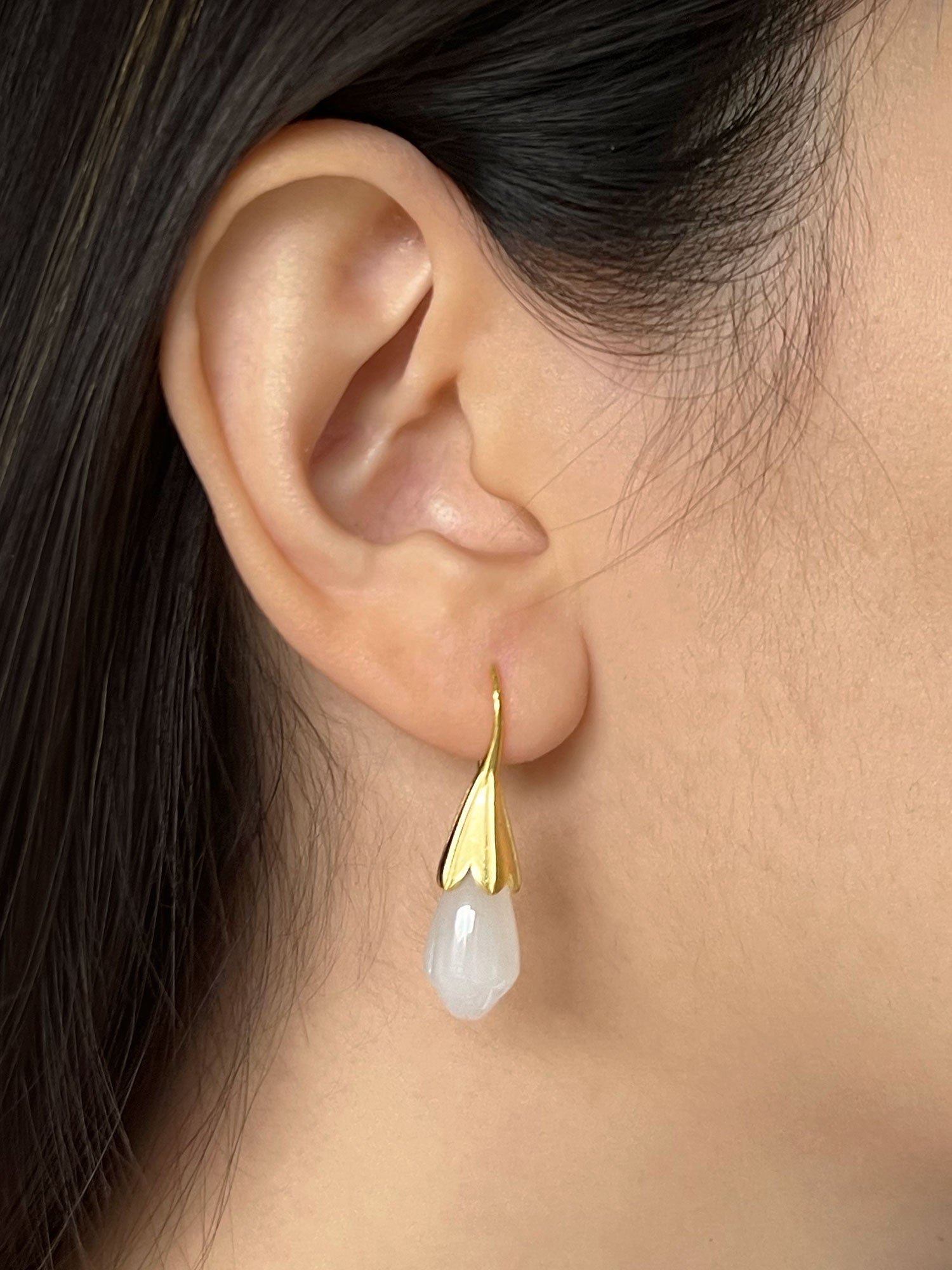 Boucles d'oreilles en jade lotus blanc