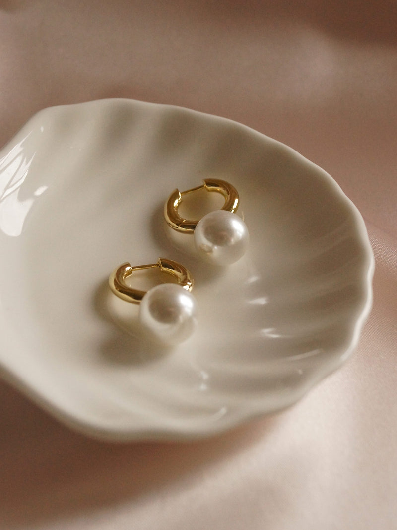 Moria Pearl Earrings *18k Gold-plated