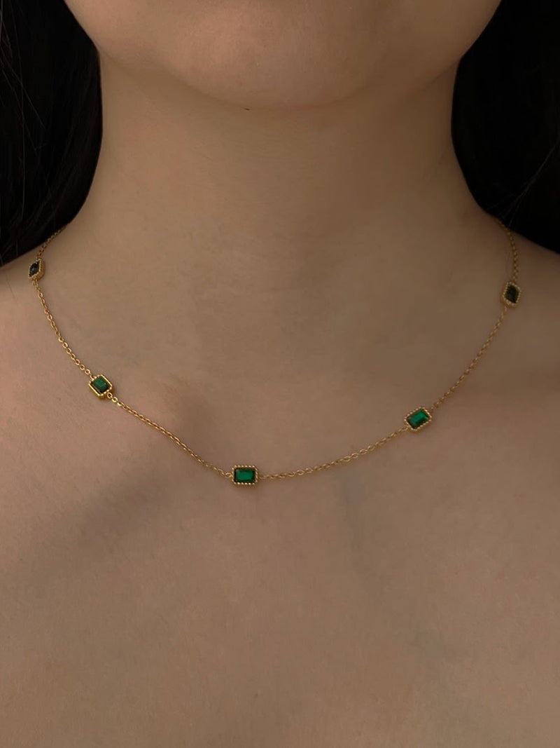 Favorite Colour • Splendid Vintage Emerald Necklace With Diamond Clasp,  Around 1980 • Hofer Antikschmuck