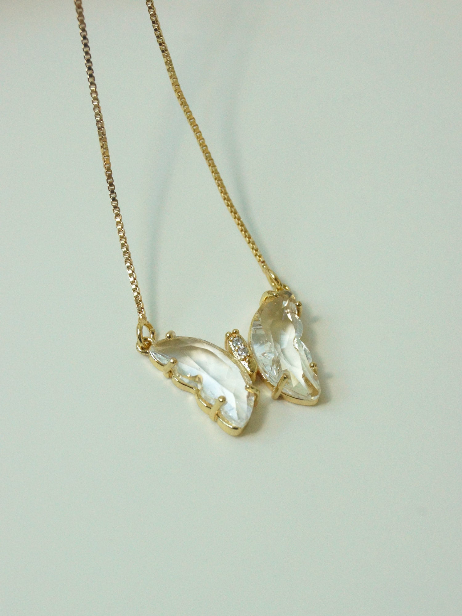 necklace clear