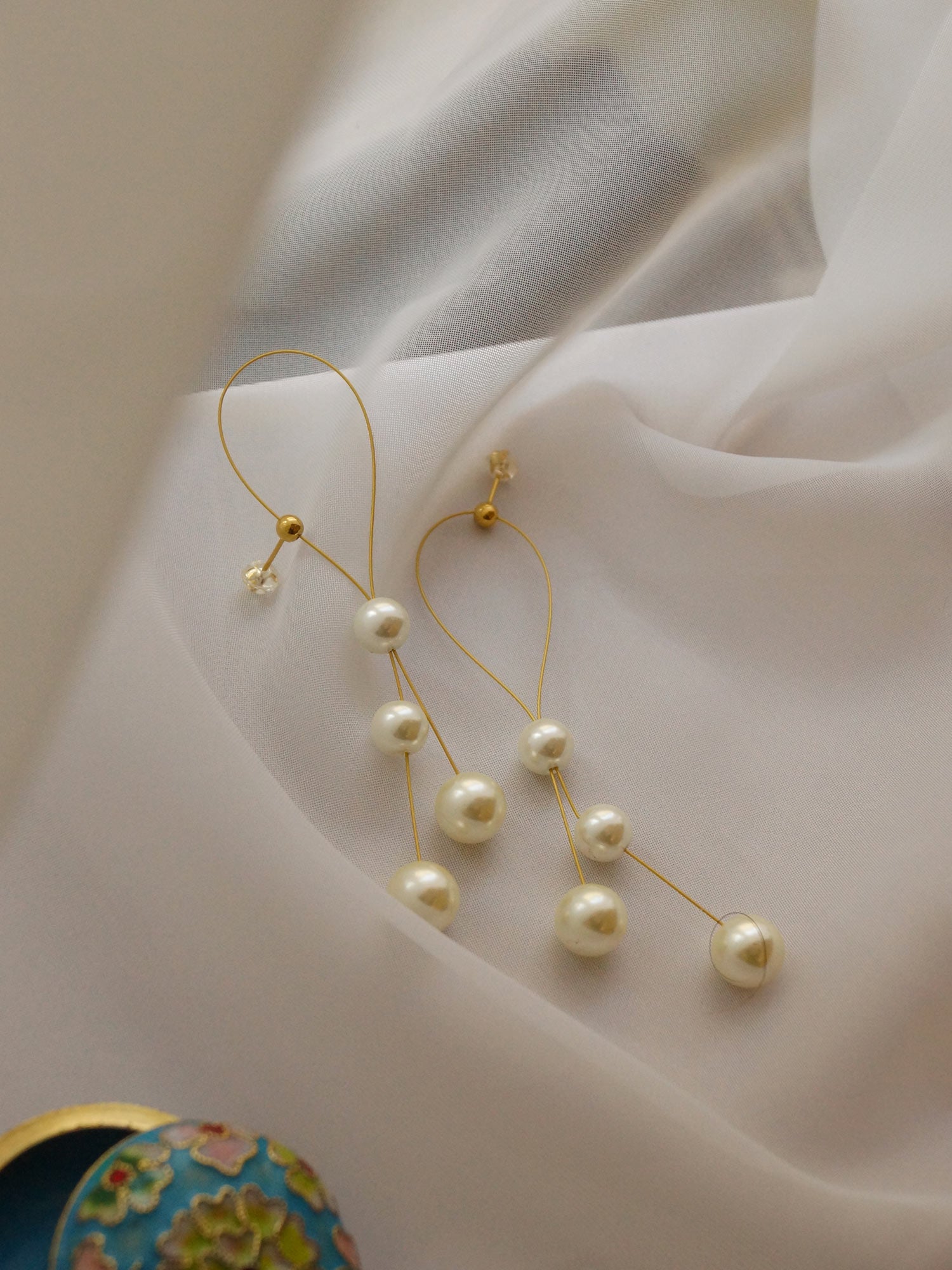 SUYIN Pearl Earrings *Gold-plated