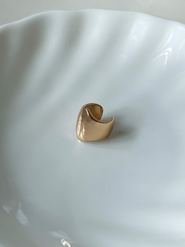 Thick Ear Cuff - Gold